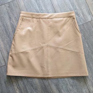 Lulu's Vegan Leather Beige Mini Skirt (XS)